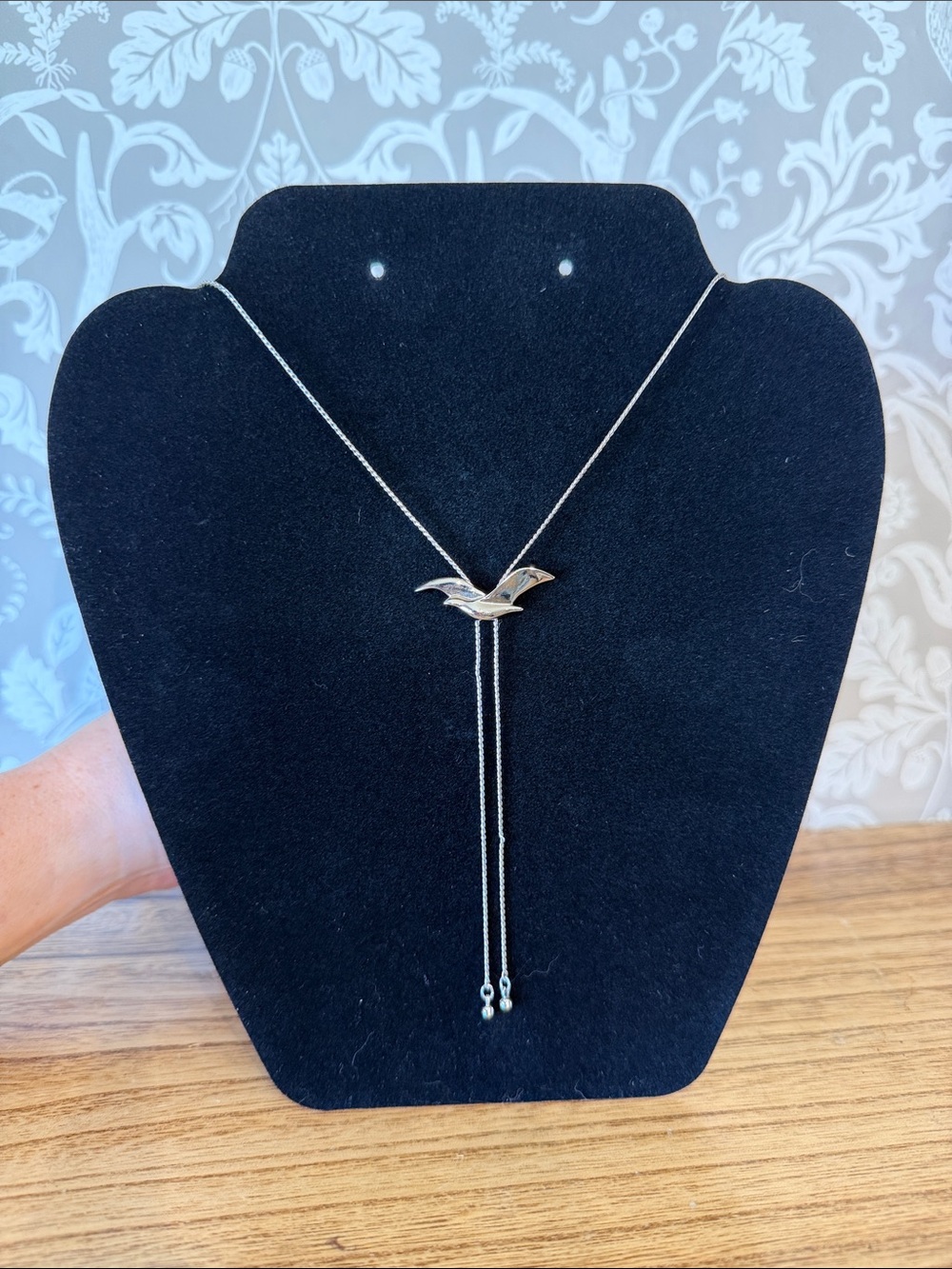 Avon Vintage Silver Tone Adjustable Lariat Bird Necklace